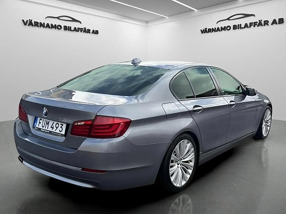 BMW 520 4 of 5