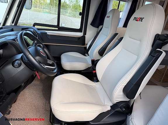 Pilote G 740 FC 6 of 21
