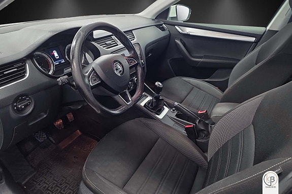 Skoda Octavia 7 of 11