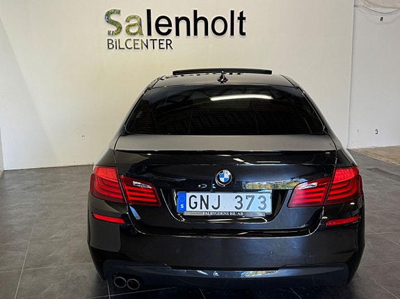 BMW 530i 7 of 23