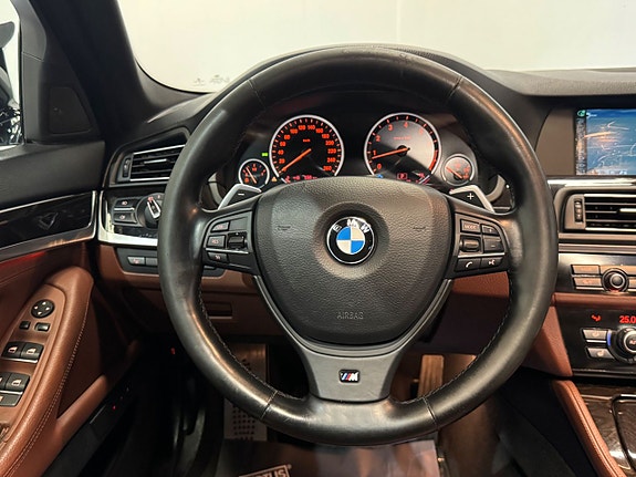 BMW 530i 16 of 23