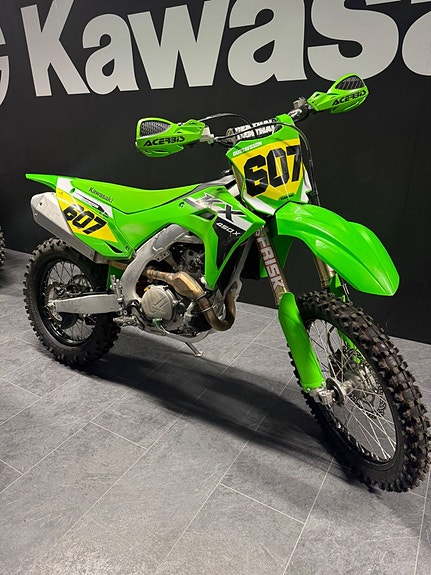 Kawasaki KX 450 X 2 of 2