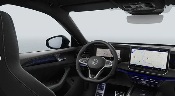 Volkswagen Passat 13 of 14