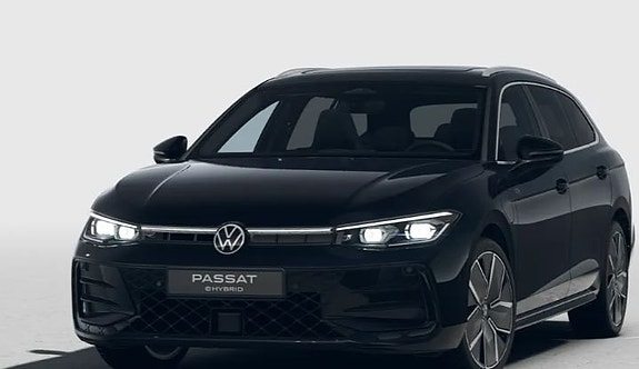 Volkswagen Passat 2 of 5