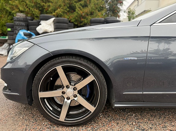Mercedes-Benz CLS350 6 of 13