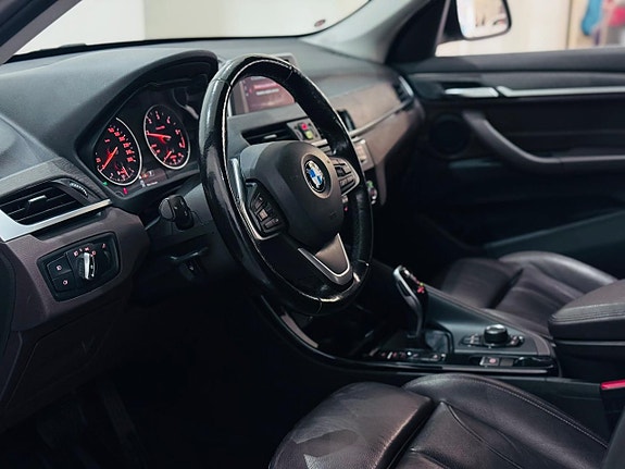BMW X1 10 of 19
