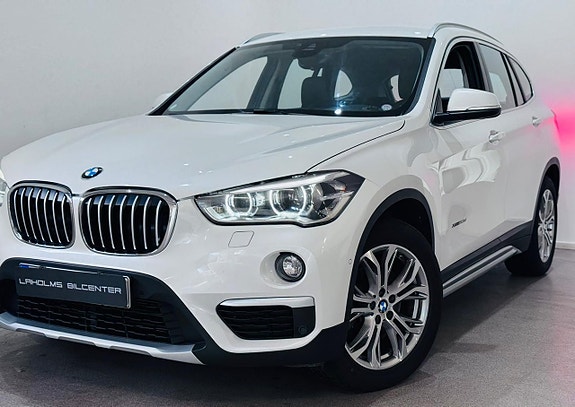 BMW X1 3 of 5