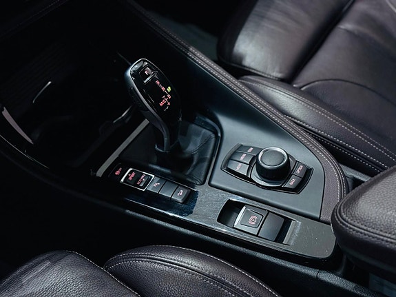 BMW X1 11 of 19