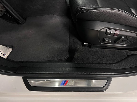 BMW X4 11 of 27