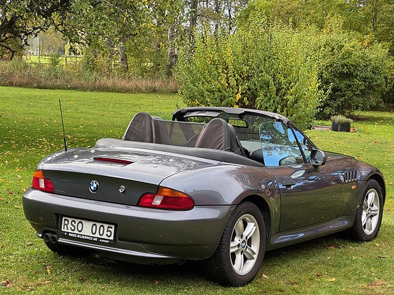 BMW Z3 3 of 5