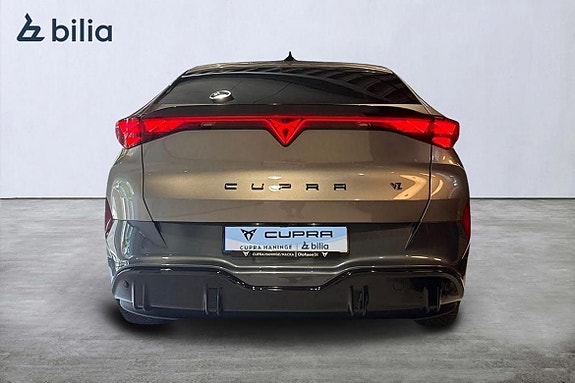 Cupra Tavascan 13 of 18