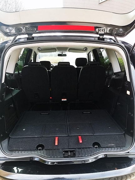 Ford S-MAX 9 of 10