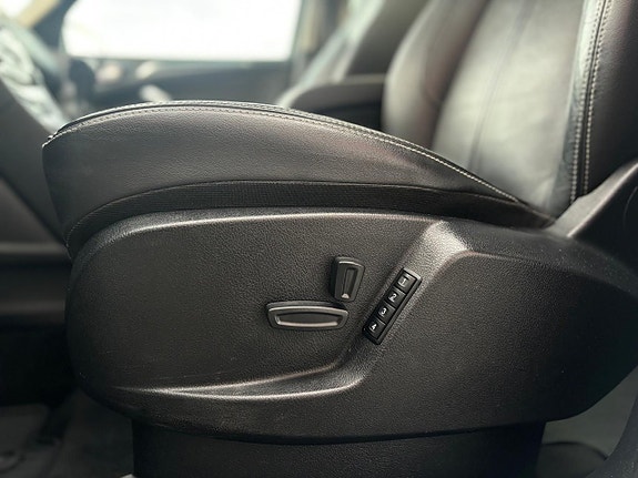 Ford S-MAX 22 of 26