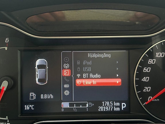 Ford S-MAX 18 of 26