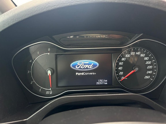 Ford S-MAX 11 of 26