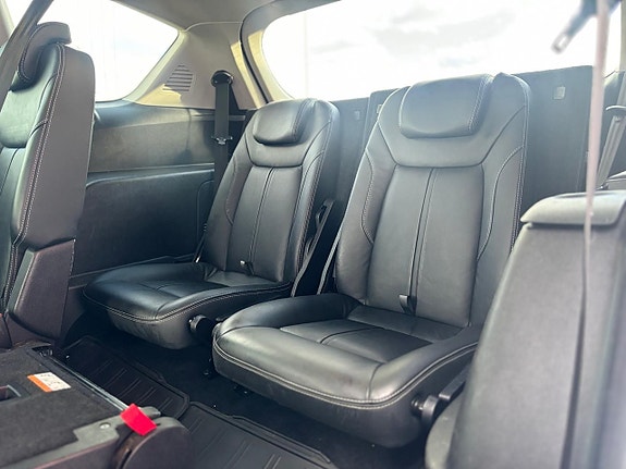 Ford S-MAX 24 of 26