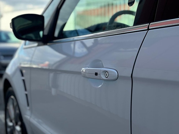 Ford S-MAX 25 of 26