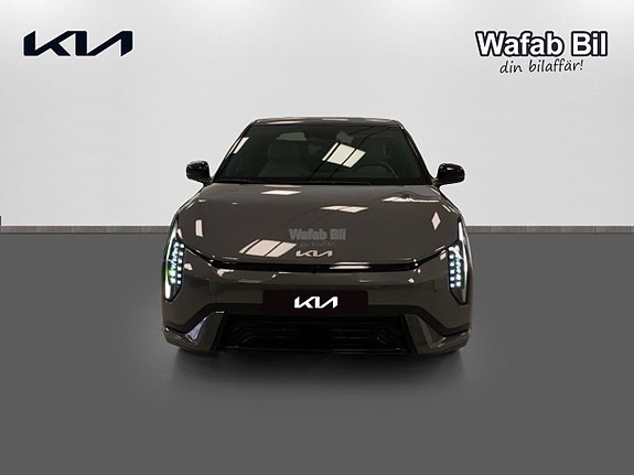 Kia EV4 2 of 5