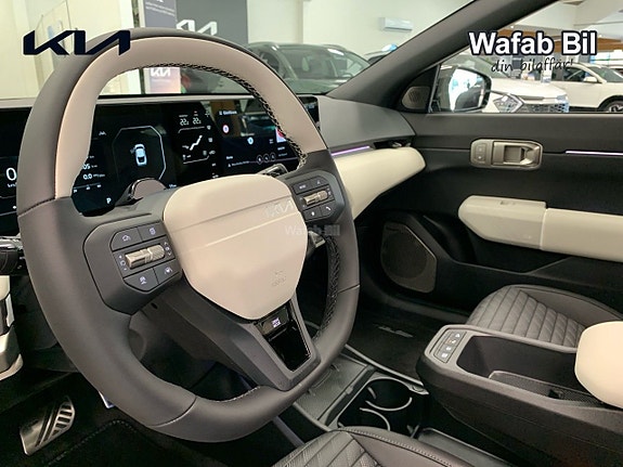 Kia EV4 15 of 20