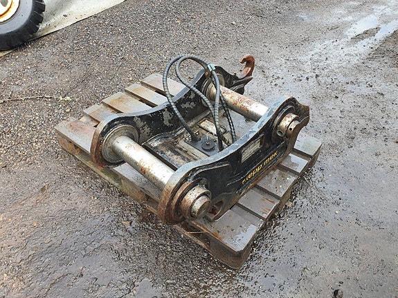 Hydrauliskt snabbfäste S70