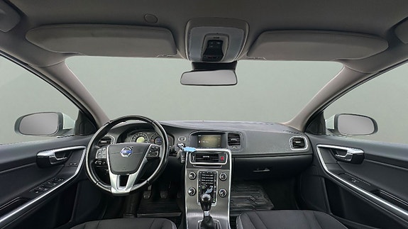 Volvo S60 10 of 26