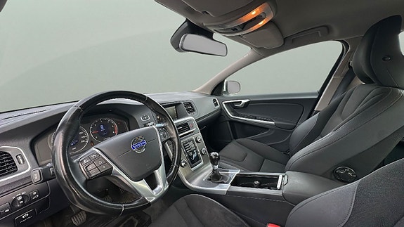Volvo S60 9 of 26