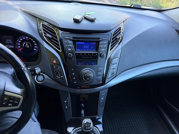 Hyundai i40 14 of 23