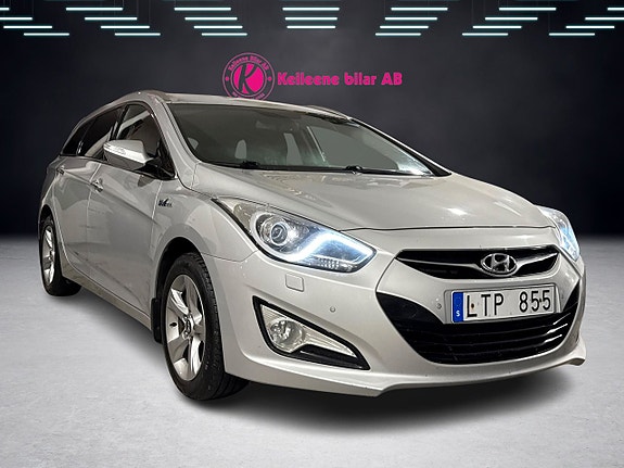 Hyundai i40 3 of 5