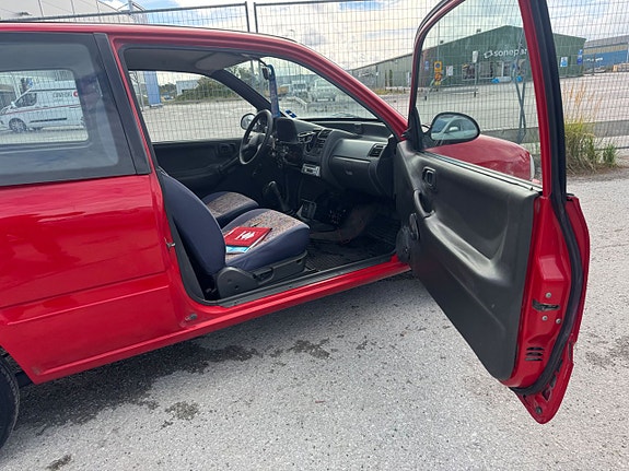 Suzuki Alto 14 of 22