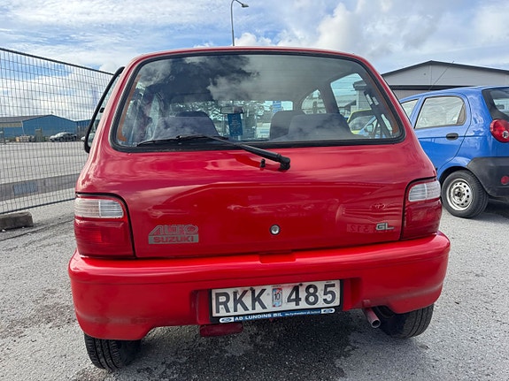 Suzuki Alto 12 of 22