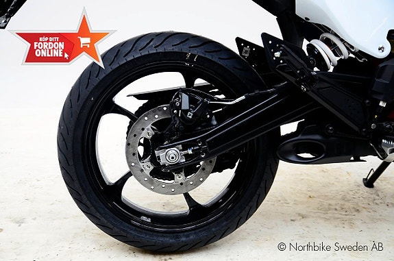 KTM 125 SMC R *PRISSÄNKT*2,99% Räntekampanj* 8 of 10