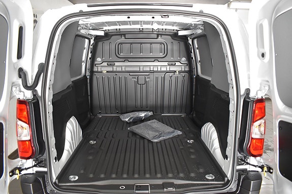 Peugeot Partner 11 of 15