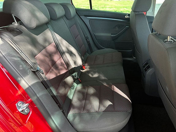 Volkswagen Golf V 12 of 16