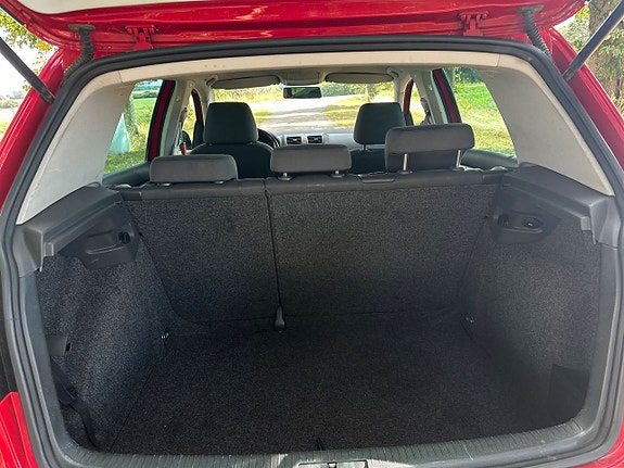 Volkswagen Golf V 14 of 16