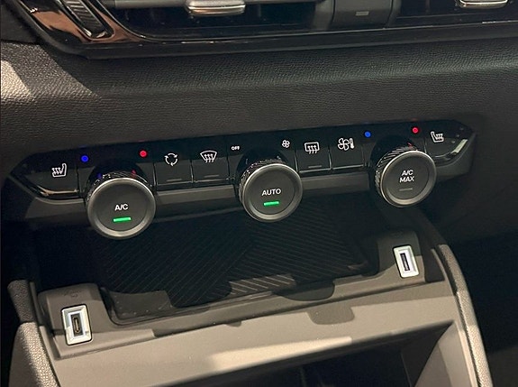 Citroen C4 14 of 17