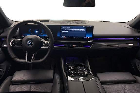 BMW 530e 9 of 16