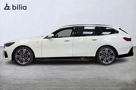 BMW 530e 4 of 16