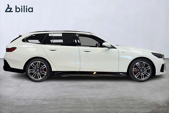 BMW 530e 3 of 16