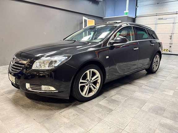 Opel Insignia 4 of 5