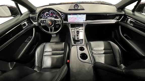 Porsche Panamera 4 6 of 20