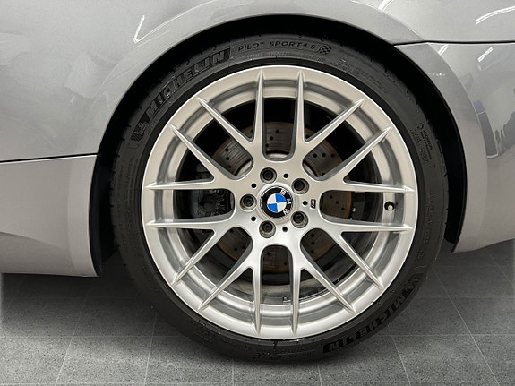 BMW M3 6 of 11