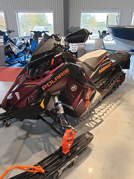 Polaris 9R Switchback Assault