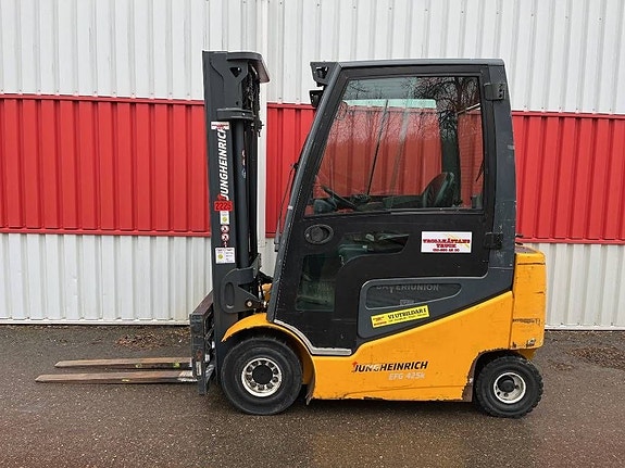Jungheinrich EFG 425 K