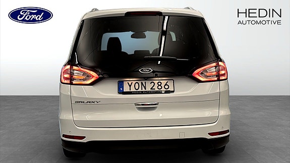Ford Galaxy 7 of 9