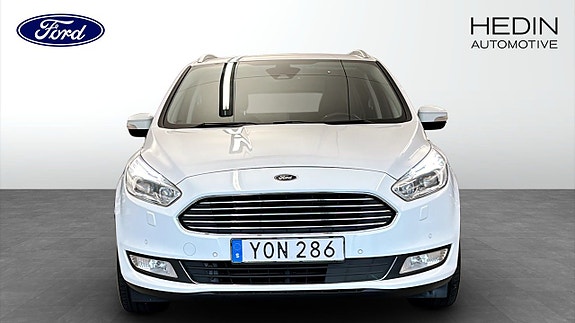 Ford Galaxy 8 of 9