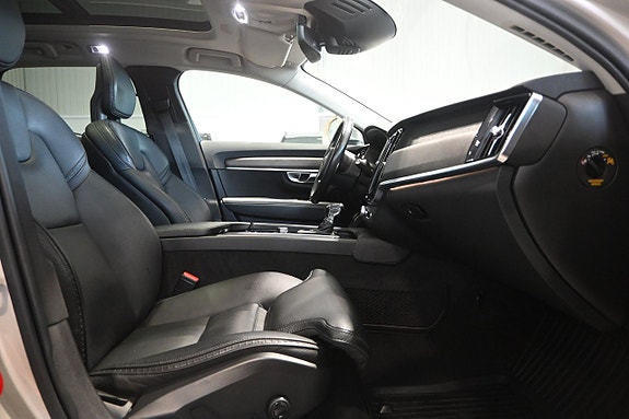 Volvo V90 Cross Country 11 of 27