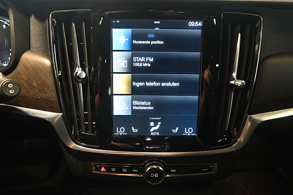 Volvo V90 Cross Country 20 of 27