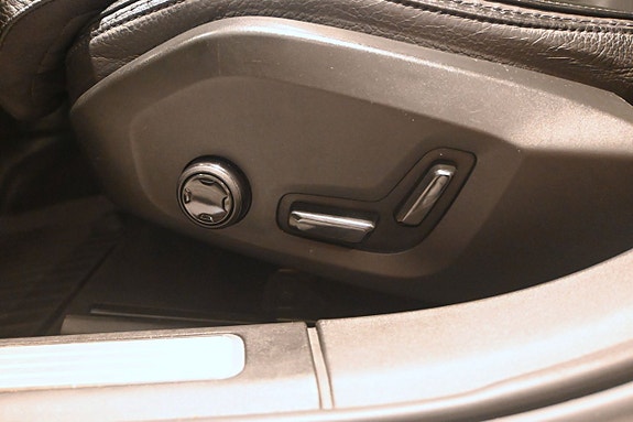 Volvo V90 Cross Country 18 of 27
