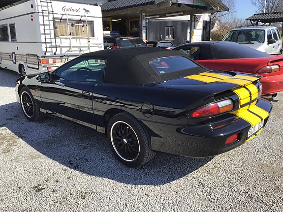 Chevrolet Camaro 7 of 23