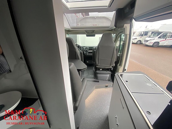 Adria TWIN SUPREME 640 SGX Dubbelbädd 7 of 7